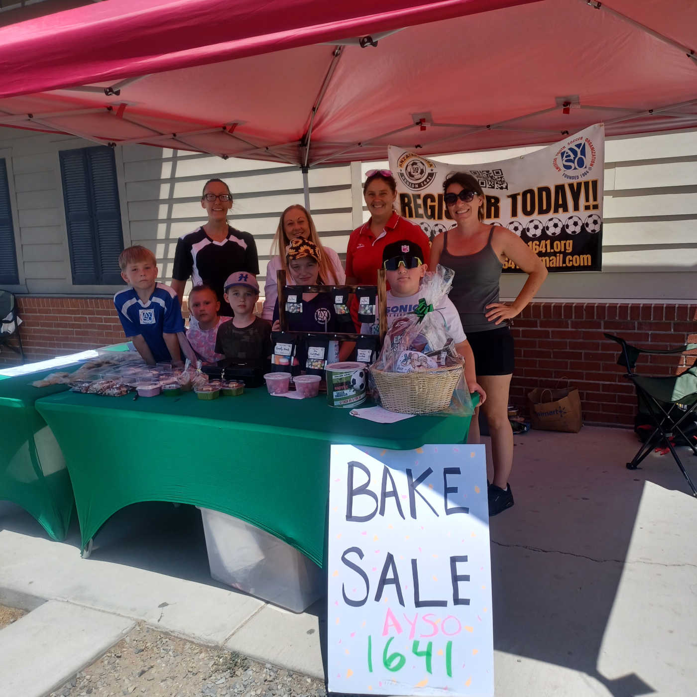 AYSO kids hold bake sale at Dollar General