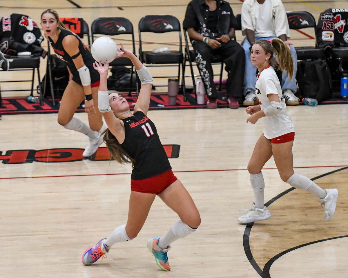 Murrieta Valley sweeps Vista Murrieta, keeps momentum rolling in Southwestern League