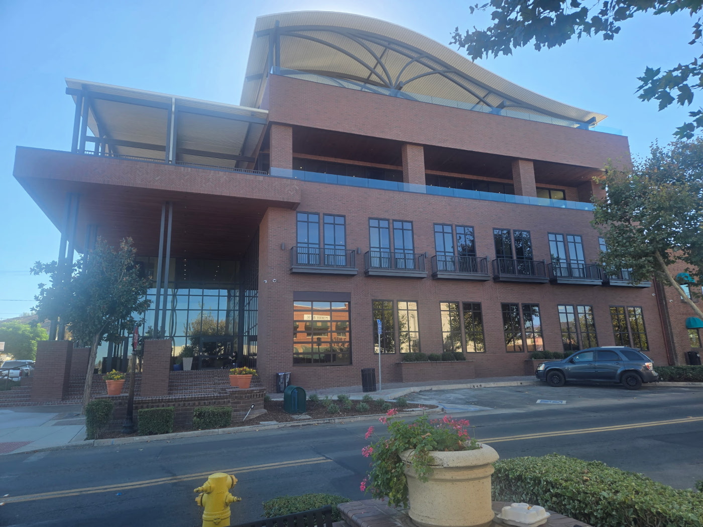 Lake Elsinore celebrates new $31.3 million Civic Center