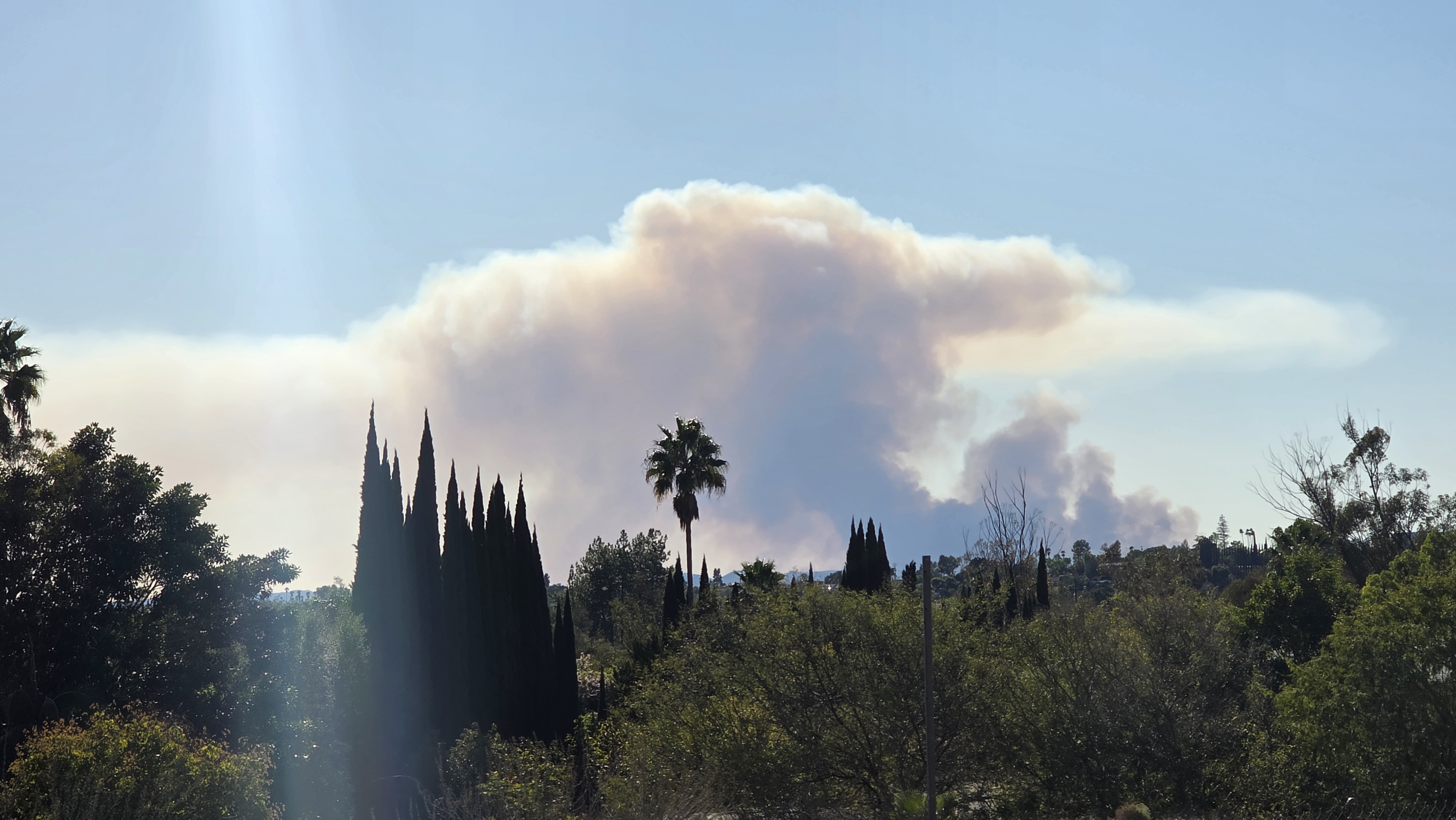 Henderson Fire Grows to over 1100 Acres at Camp Pendleton