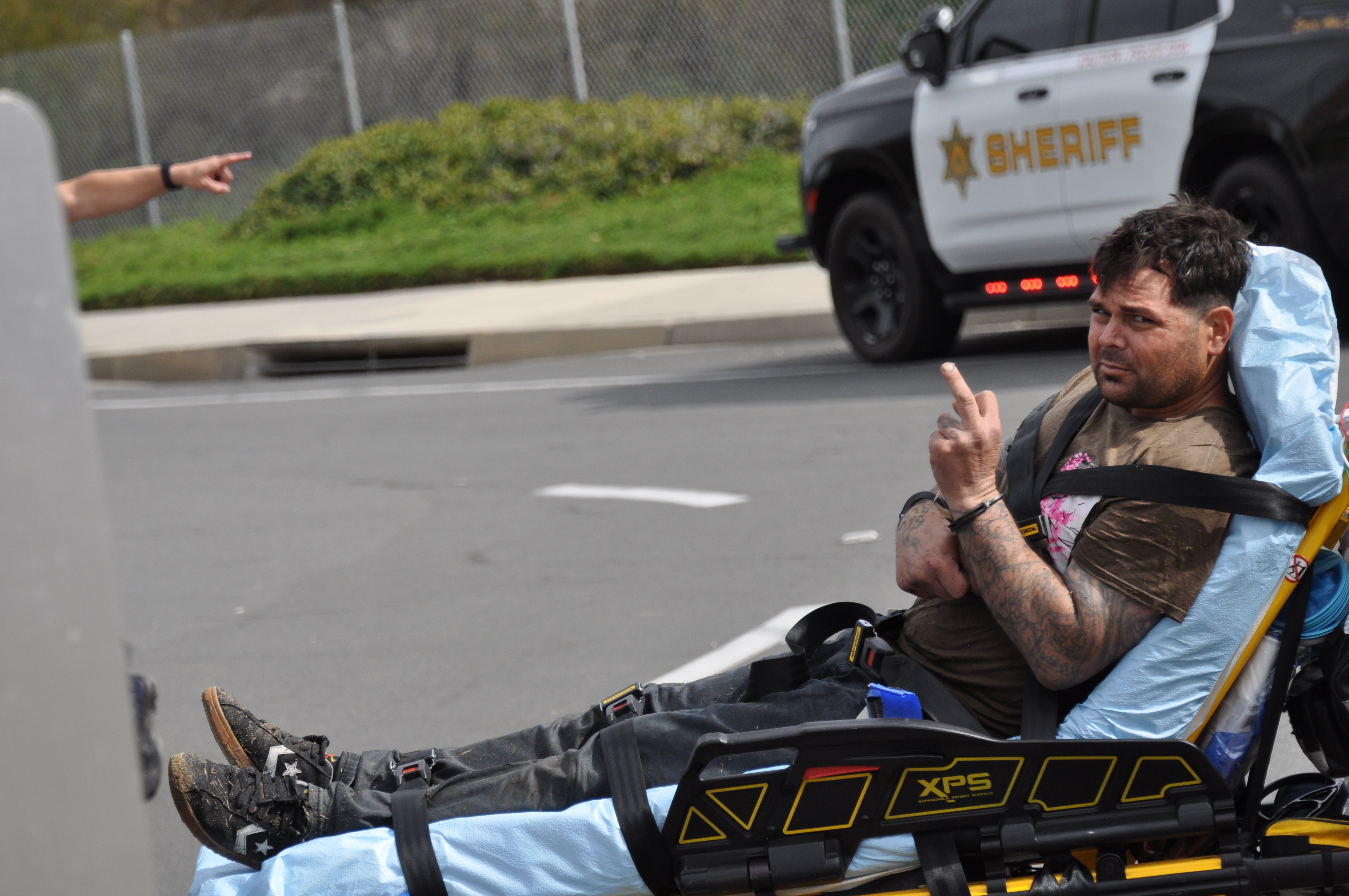 Suspect arrested after vehicle pursuit and search in Temecula